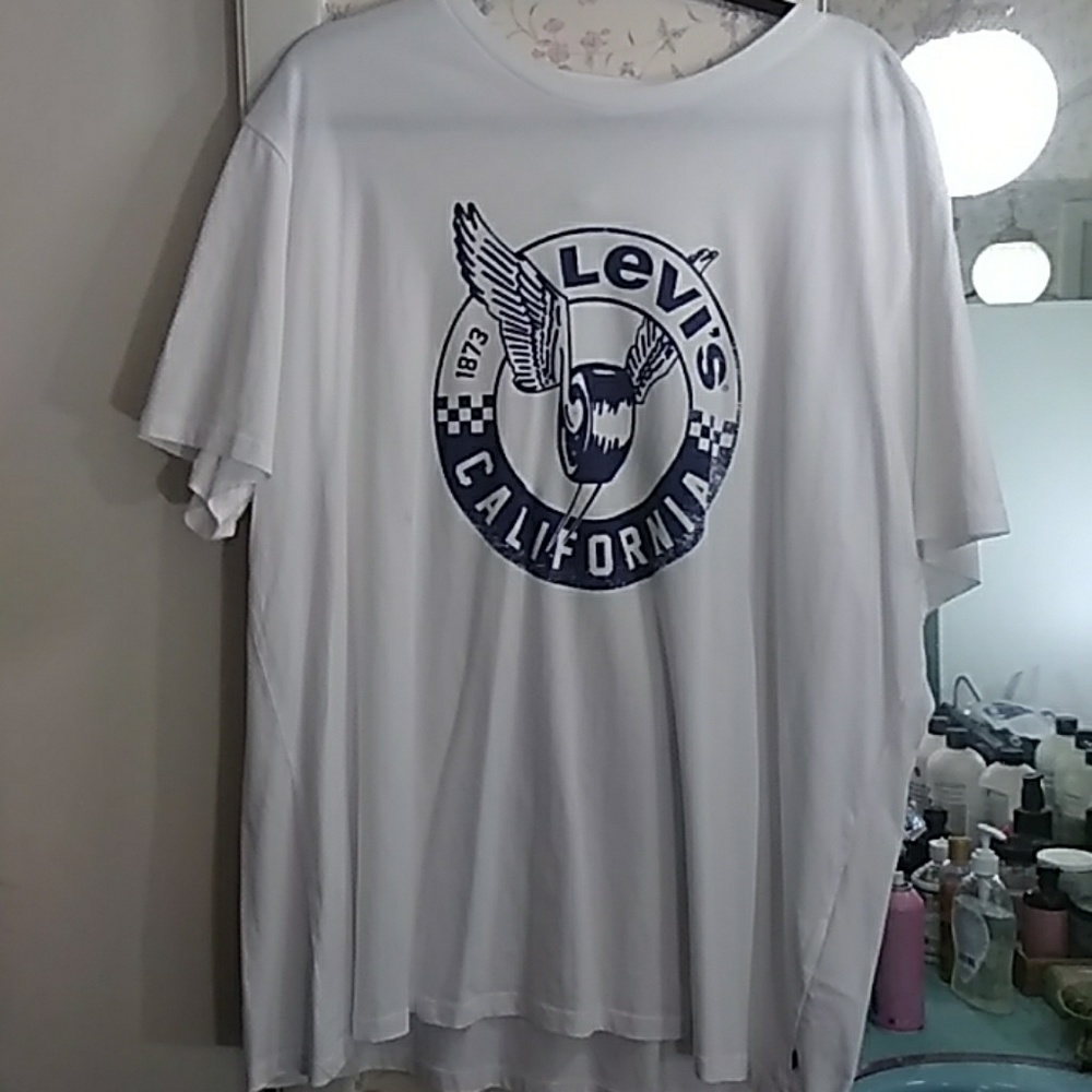 levi's men's tee